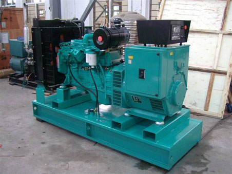 什运乡200kw康明斯柴油发电机组图片 什运乡200kw康明斯柴油发电机组图片